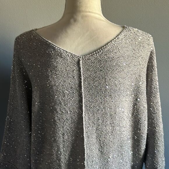 WD•NY Sequin Silver Sweater! - Picture 6 of 10